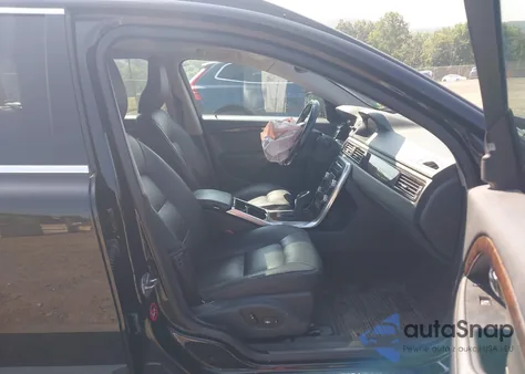 2016 Volvo Xc70 T5 Platinum из США, поврежденный, VIN YV4612NM4G1254231